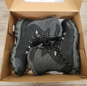 Bridger 9" Insulated Waterproof Boots - Women's
